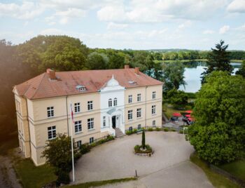 Landhotel Schloss Daschow-luftbild